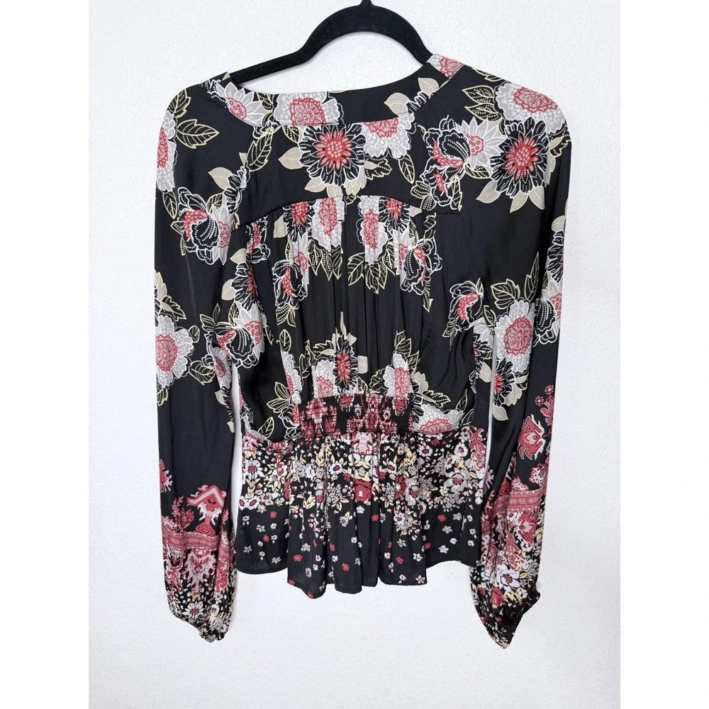 Free People Blouse Womans M Run Free Satin Tie Waist Tunic Black Combo Boho